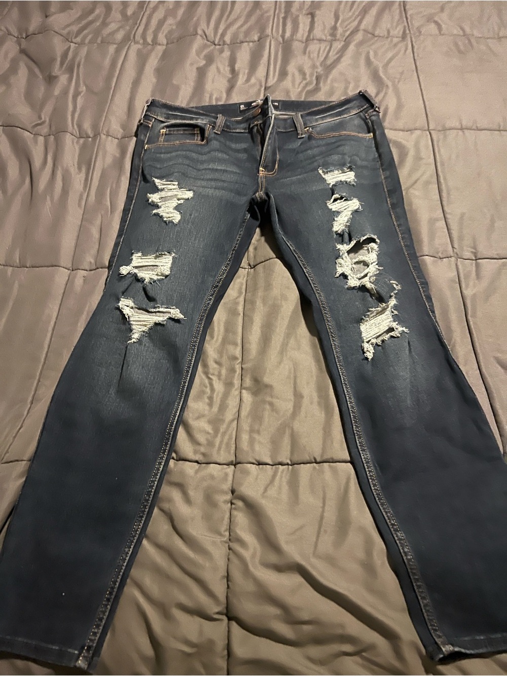 Hollister Ripped Dark Blue Skinny Jeans